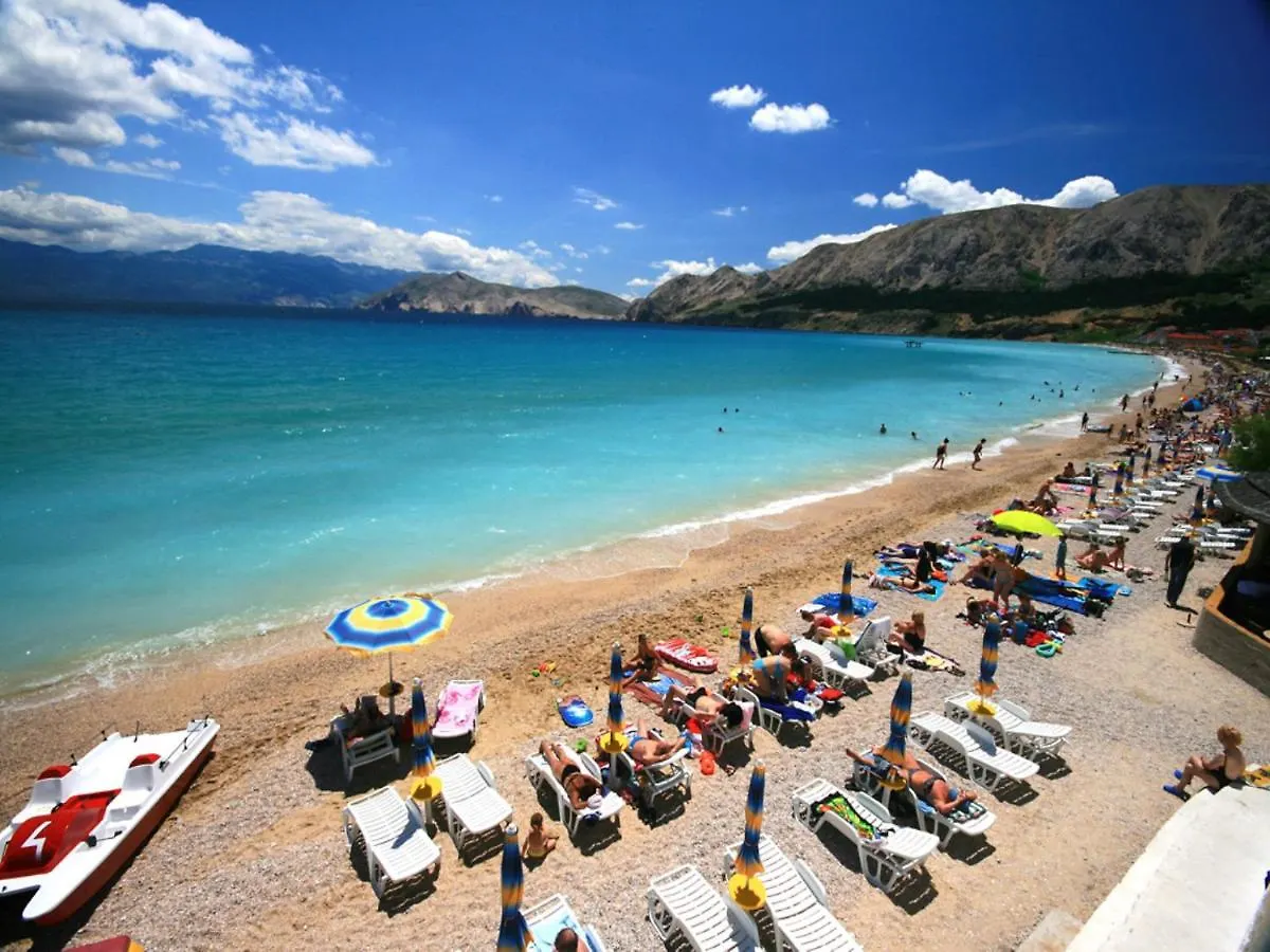 Mira Zarok Apartment Baska  Croatia