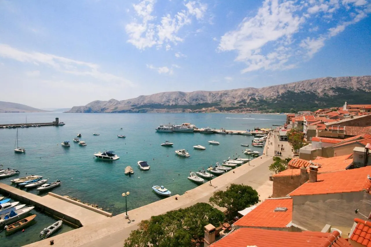 Mira Zarok Apartment Baska  0*, Baska (Krk) Croatia